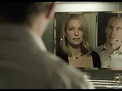 Desnudo de Helen kennedy - caza s01e06