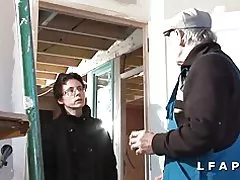 Sodomisee grave francesa madura en un gangbang con papy